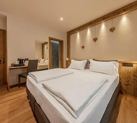 Le Crode Bed & Breakfast 3*